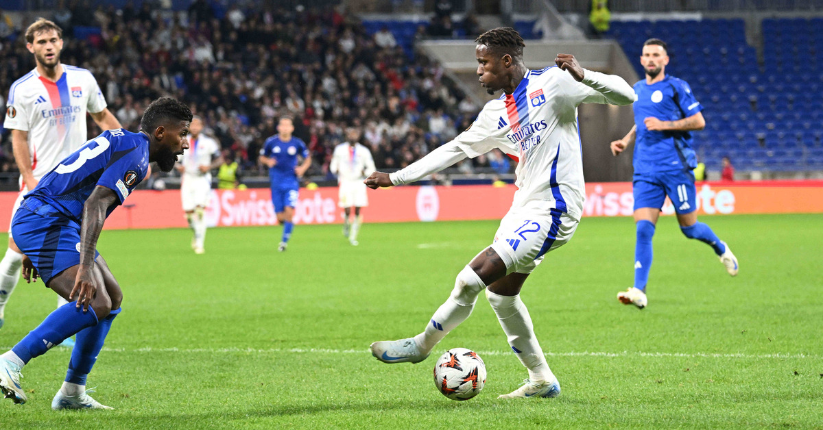 Lyon’dan Wilfried Zaha için açıklama!