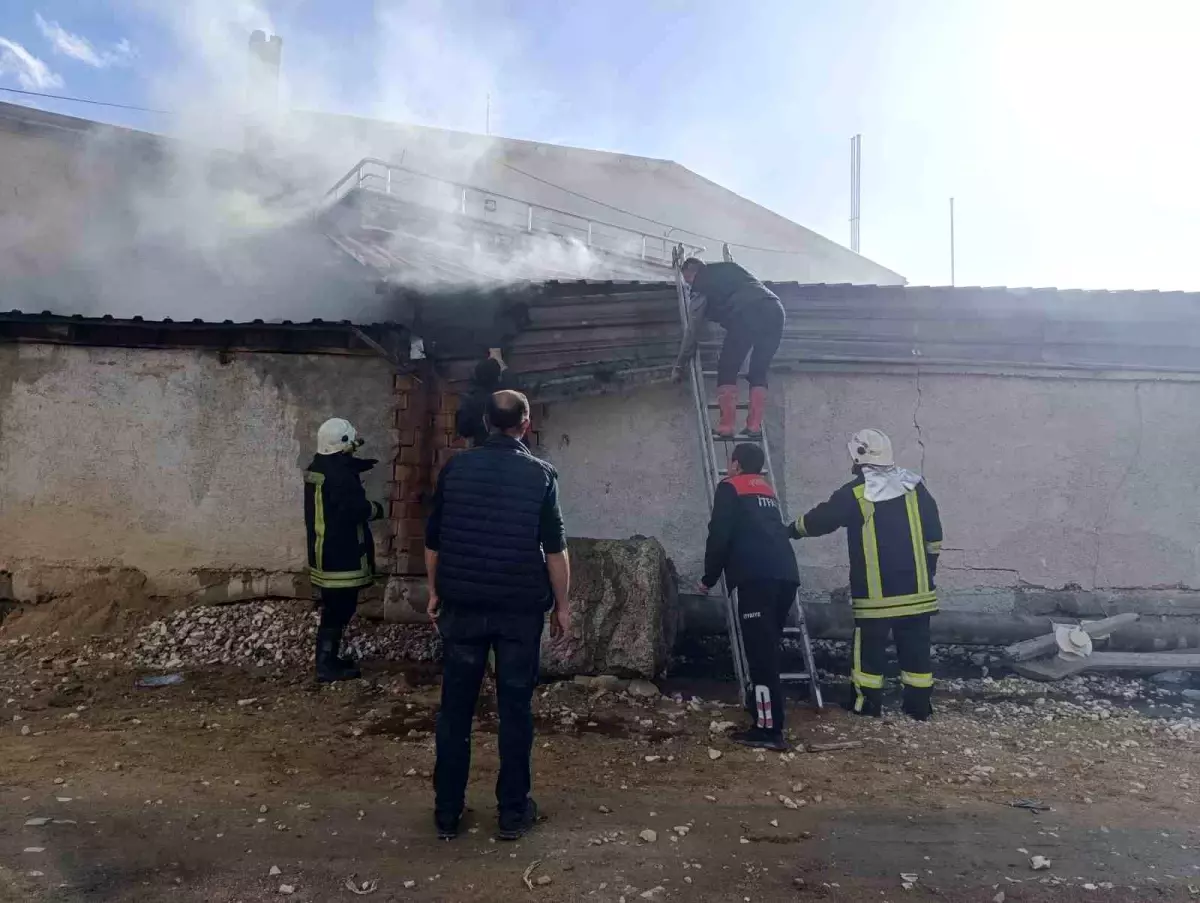 Afyonkarahisar’da Yangın Paniği