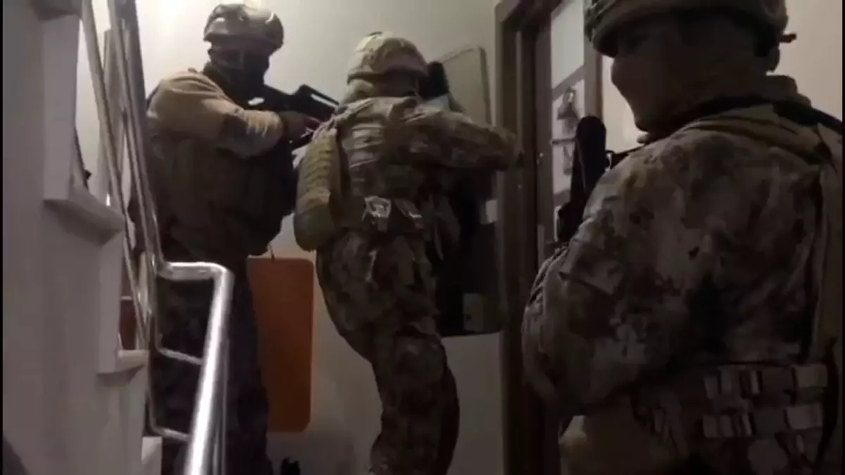 Balıkesir’de Sahte İlan Dolandırıcılığına Eş Zamanlı Operasyon
