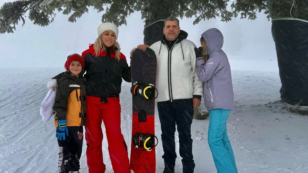 Yeliz Yeşilmen’e hırsızlık şoku! Eski eşiyle barışıp tatile gitmişti: Sosyal medyadan böyle yardım istedi…