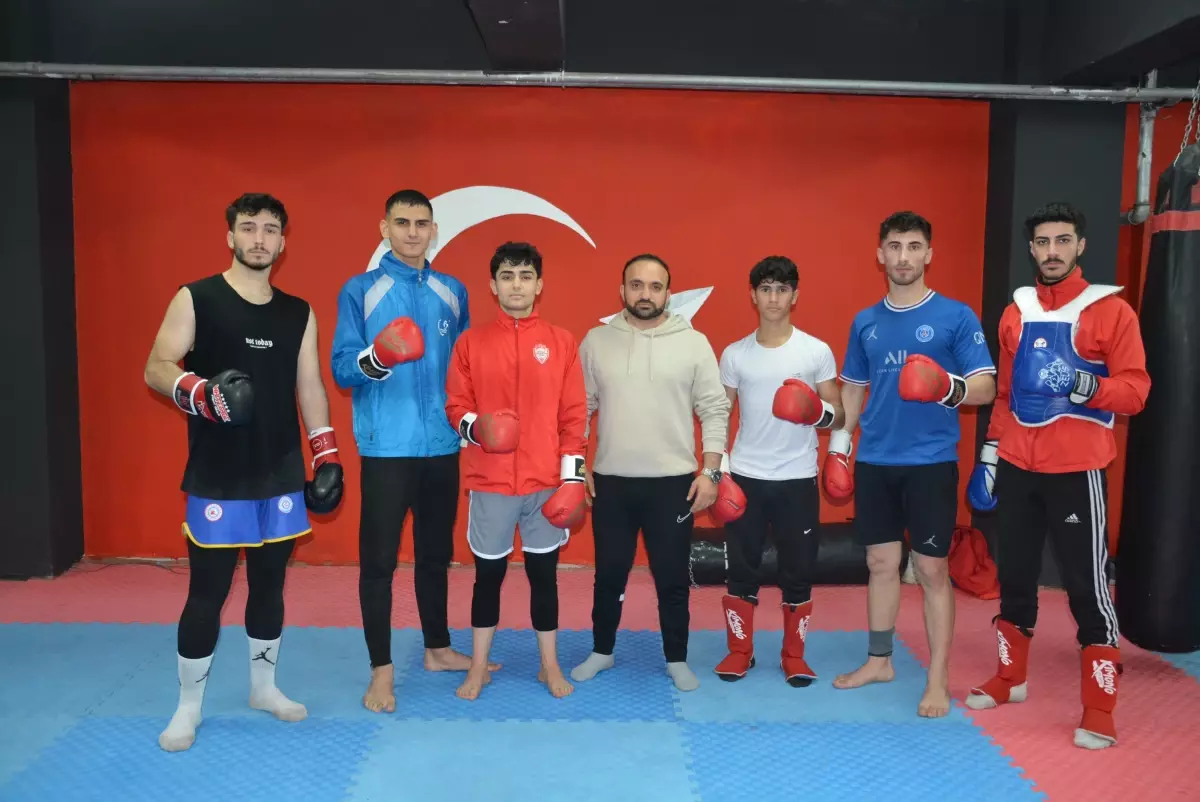 Şırnaklı Wushu Sporcuları Yalova’ya Hareket Etti
